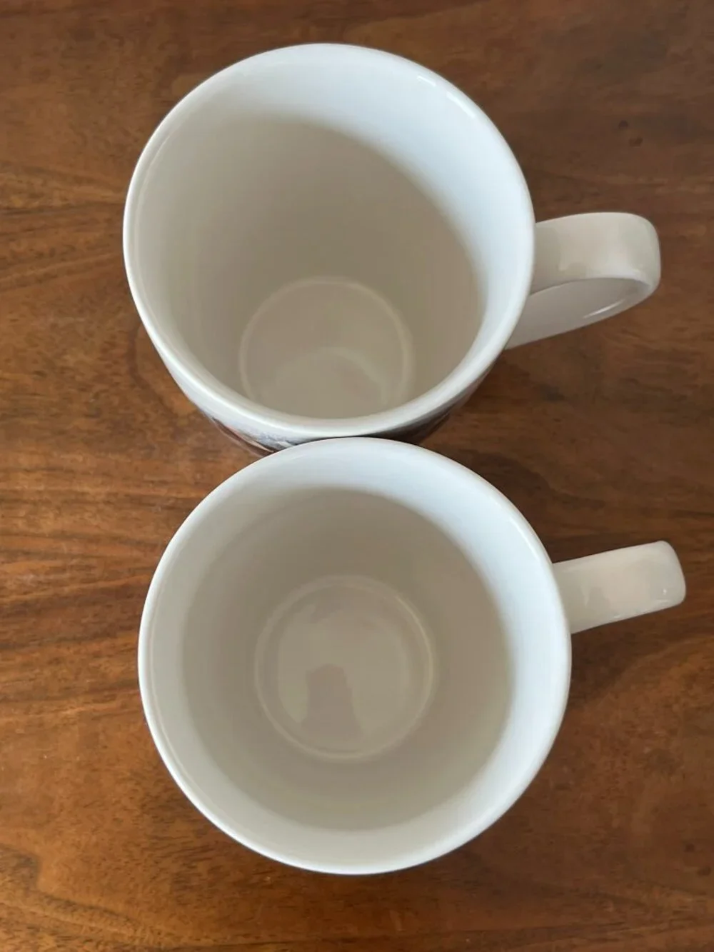 2 Pottery Barn Nostalgic Santa Christmas Village Mugs Stoneware Coffee Cups